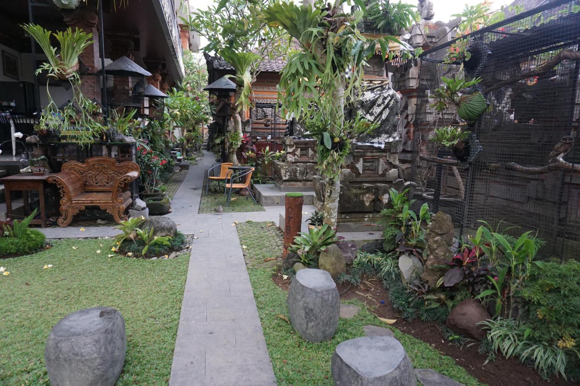 Liyer Spirit House Hotel Ubud  Exterior photo