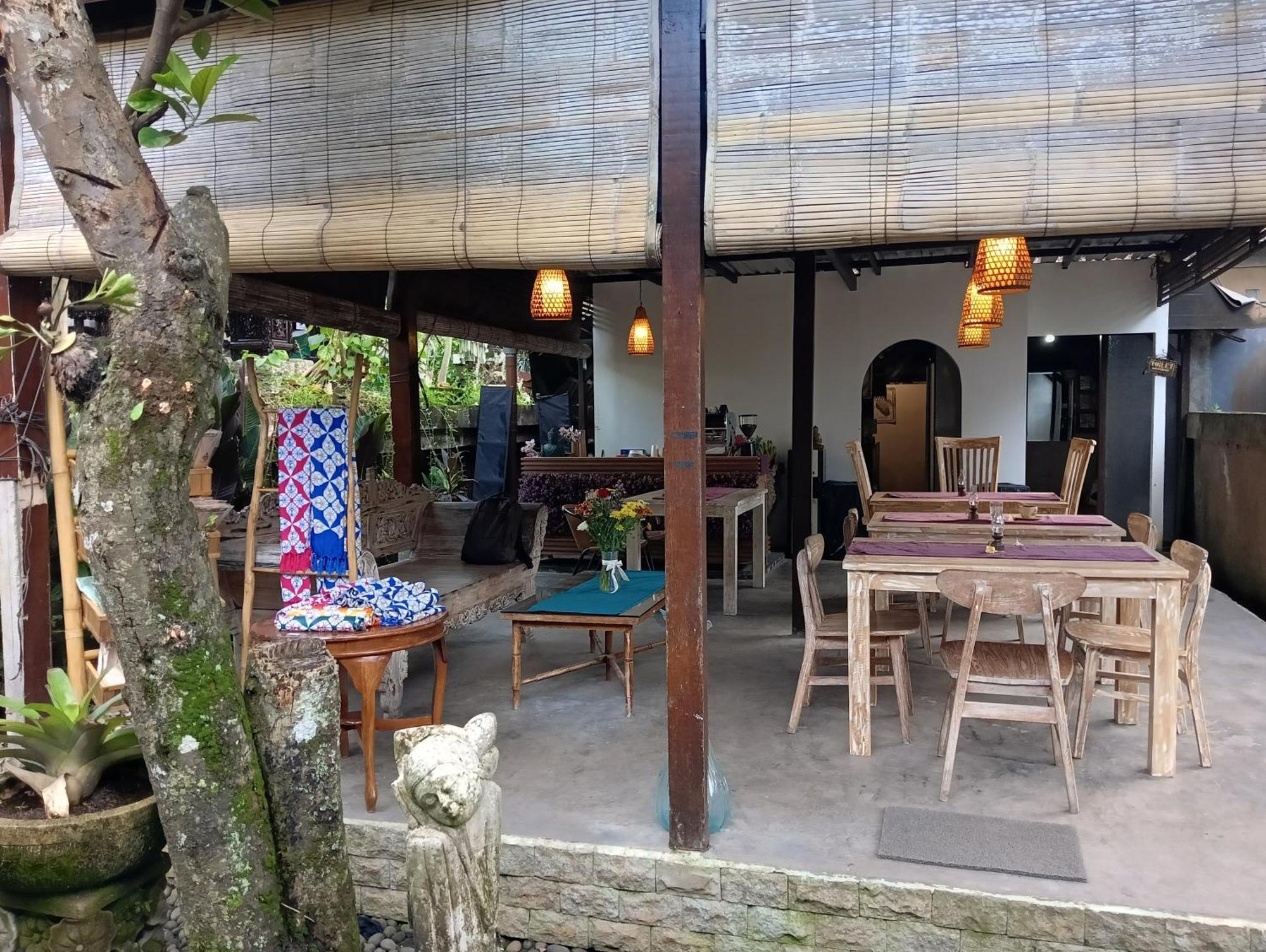 Liyer Spirit House Hotel Ubud  Exterior photo